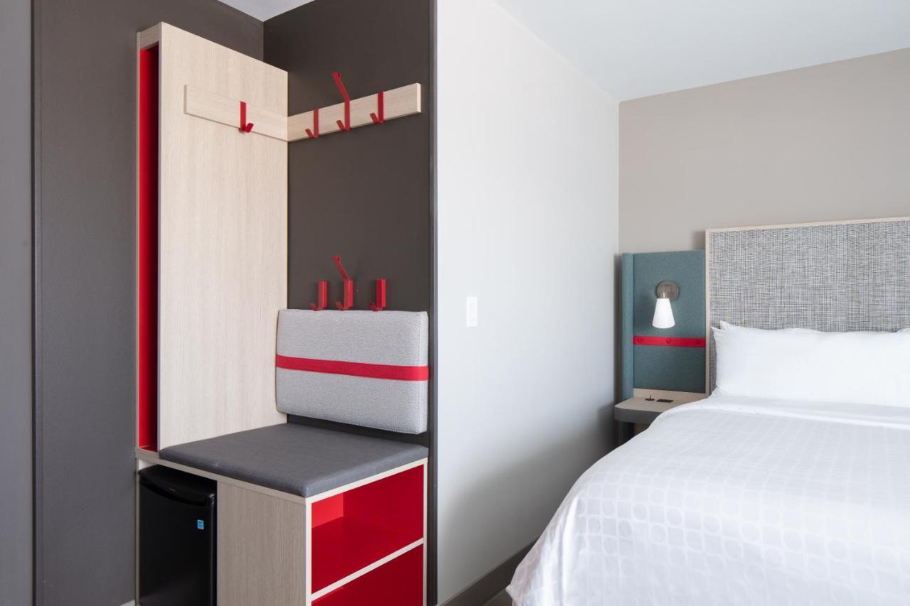 Hotel Avid - Madison - By Ihg 4*
